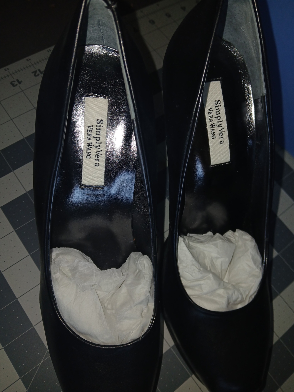 Simply Vera Vera Wang Black Women's Classic Pump